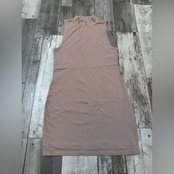 Babaton Dresses & Skirts - Babaton Contour Mock Neck Taupe Sleeveless Mini Dress Neutral Stretchy Aritzia